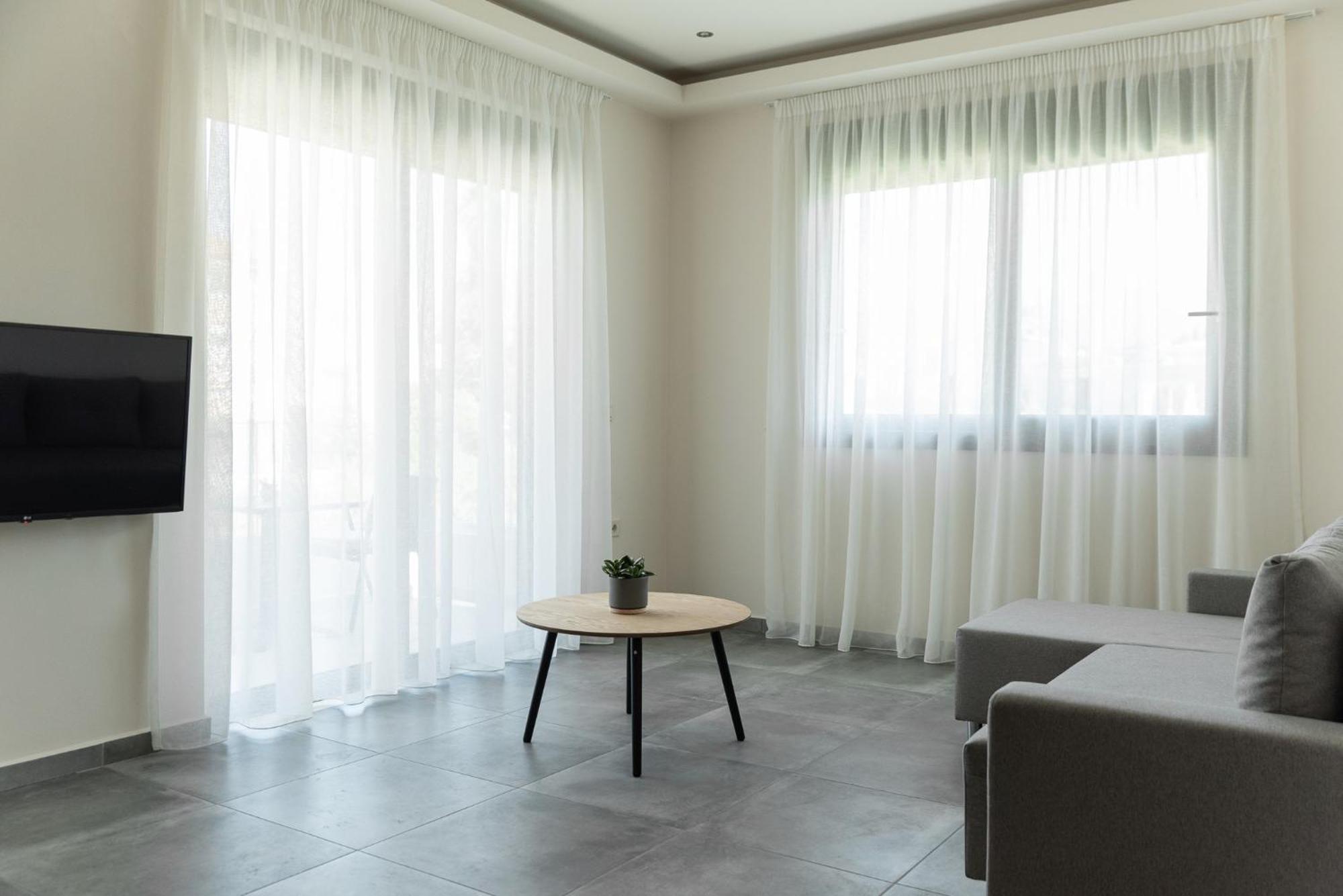 Oliva Verde Residences Galatas  Exterior photo