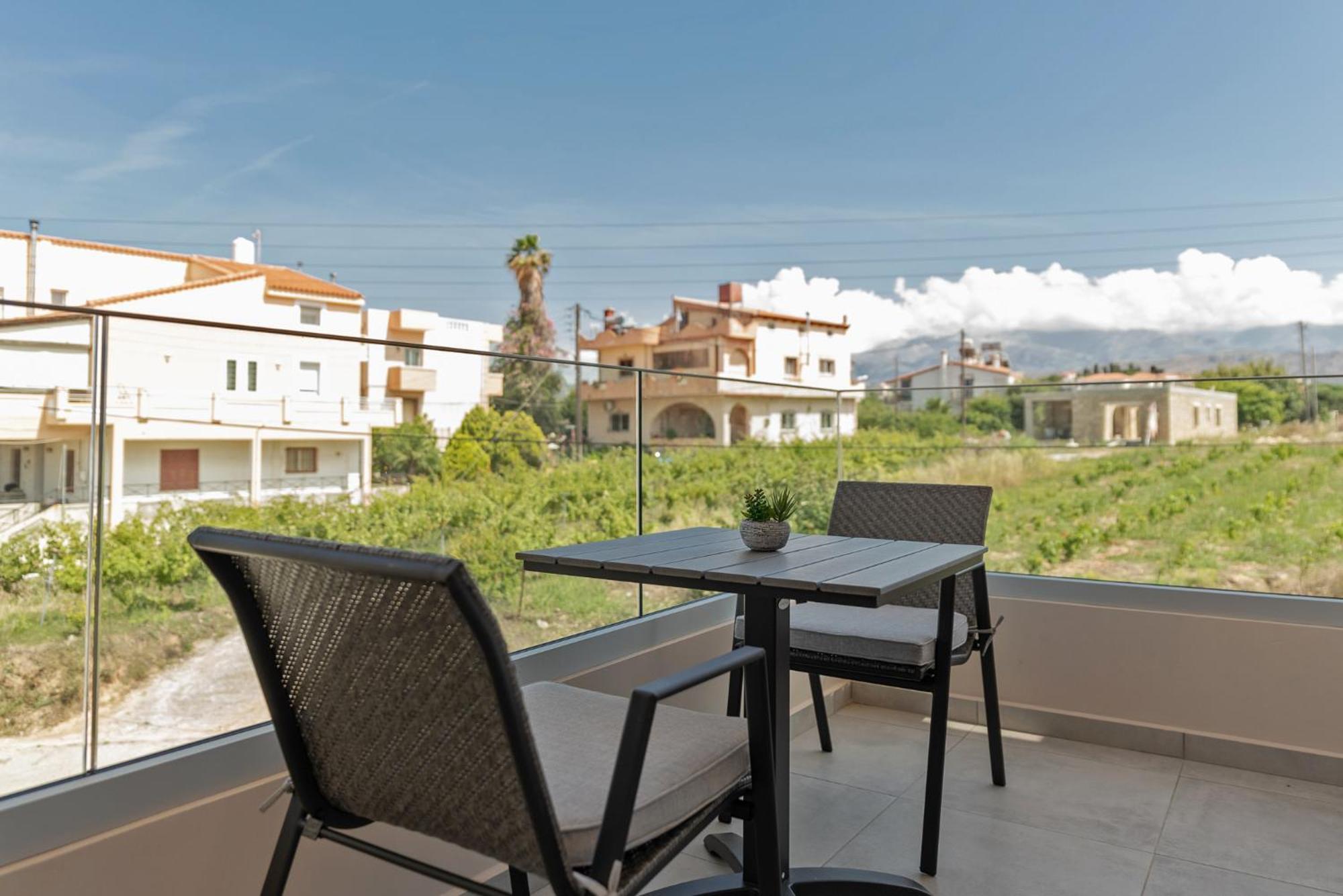 Oliva Verde Residences Galatas  Exterior photo