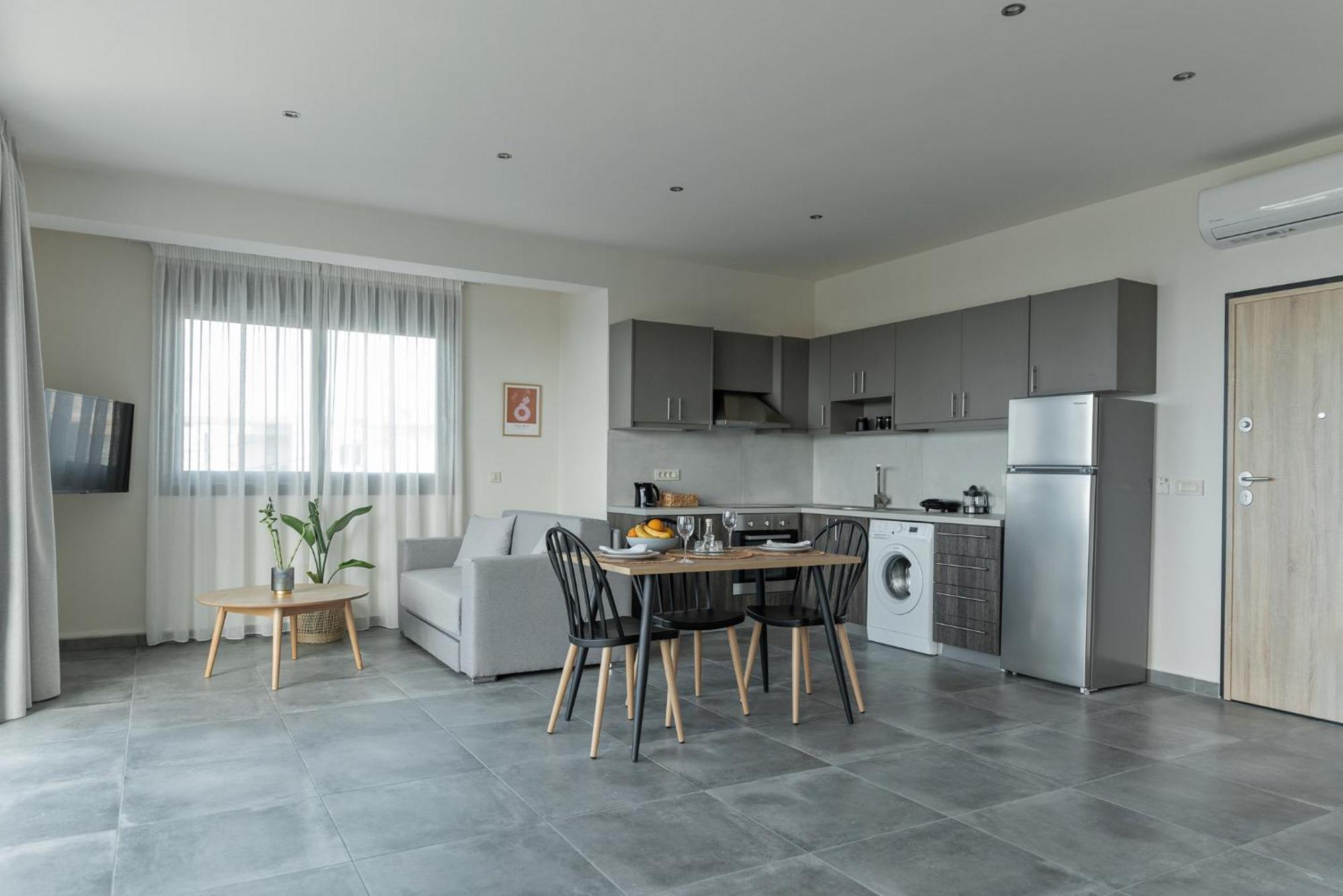 Oliva Verde Residences Galatas  Exterior photo