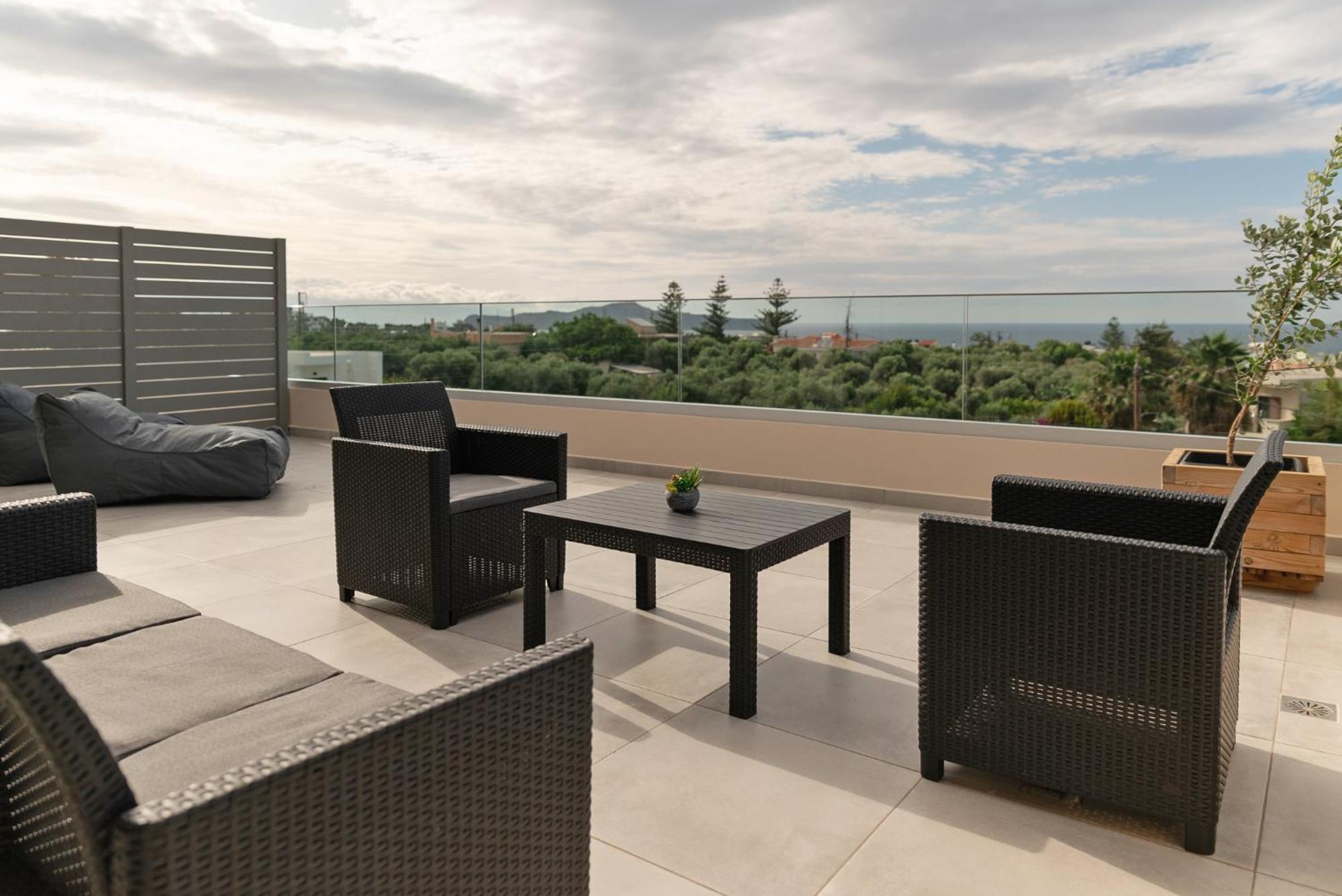 Oliva Verde Residences Galatas  Exterior photo