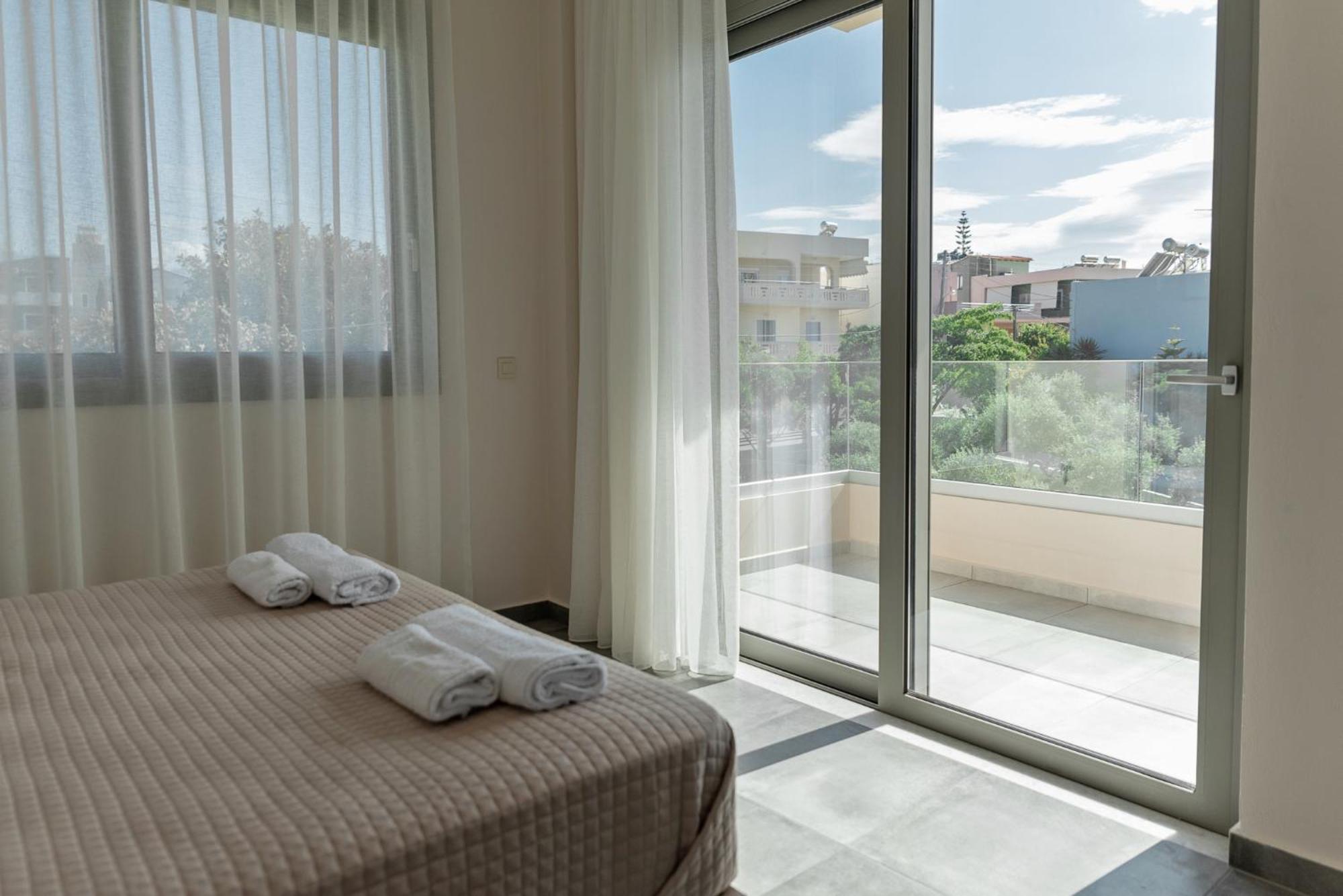 Oliva Verde Residences Galatas  Exterior photo